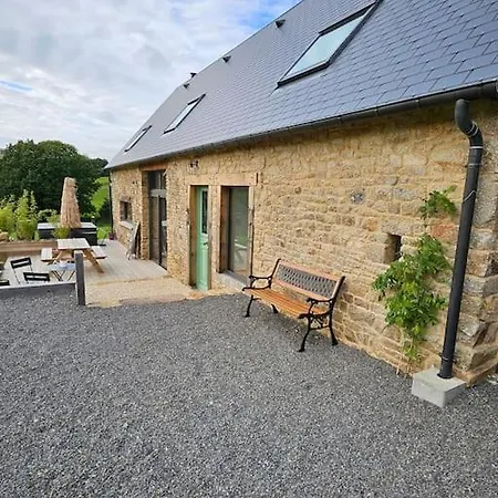 Maison Avec Jacuzzi Сasa de vacaciones *