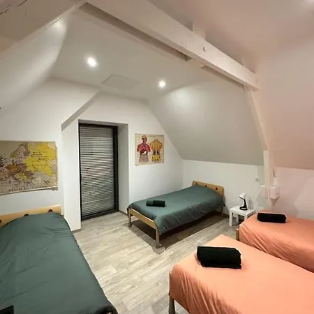 Maison Avec Jacuzzi * La Chaise-Beaudouin