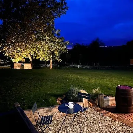 Сasa de vacaciones Maison Avec Jacuzzi *